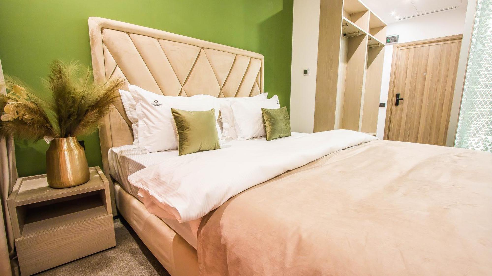 Hotel Carol 2 Bucureşti